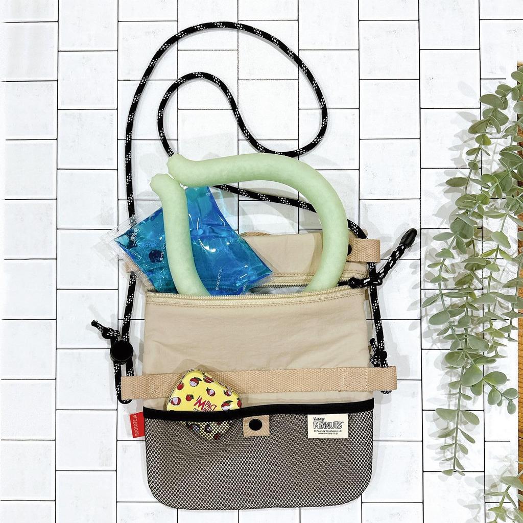 8608 SNOOPY Snoopy Crossbody Simple Cooling IP Thermo K Sacoche APRON [Routeto] Peanuts-9B (01 Navy)