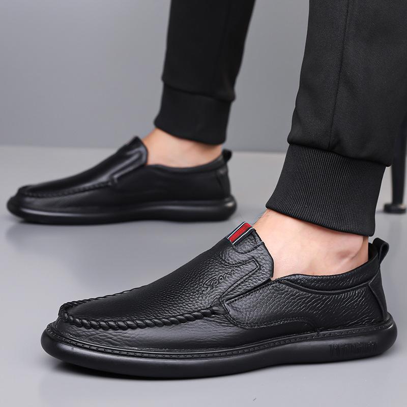 Men Footwear Designer Solid Color Man Formal Shoes Wedding Party Men Dress Shoes Breath Driving Lazy Loafers Moccasins