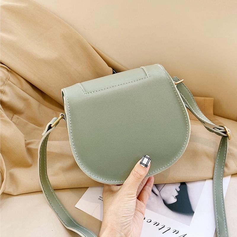 dark green leather crossbody bolsa