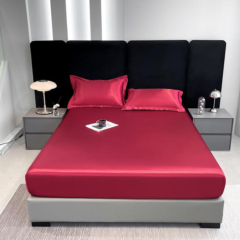Cross-border Washed Silk Mattress Bamboo Fiber Waterproof Mattress Urine Barrier Non-slip Fixed Fully Enclosed Mattress Protective Cover
