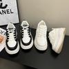 Modische Damen neue Frühling und Herbst Plateau vielseitige Freizeitschuhe erhöhende Sport-Board-Schuhe