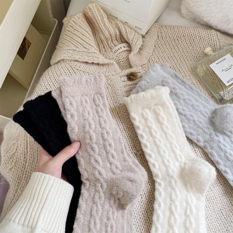 Damskie Jesienno-Zimowe Dodaj Aksamit Grube Ciepłe Retro Skręcane Kolorowe Skarpetki Rurki do Spania