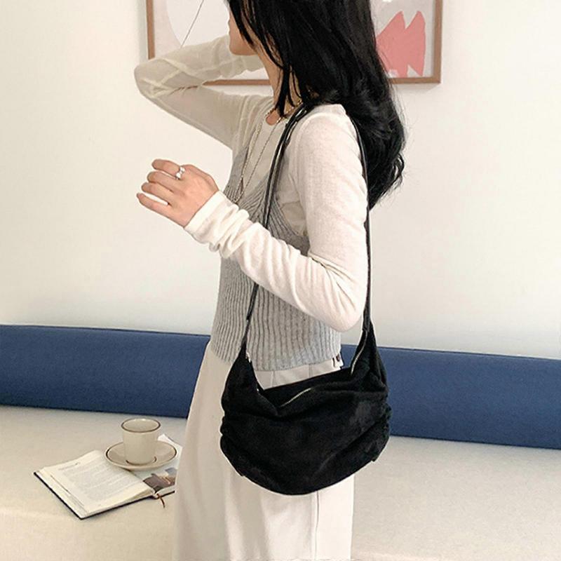 Pleated PU Leather Dumpling Bags With Spacious Compartment For Women Elegant Single Shoulder Bags Crossbody Purse brown