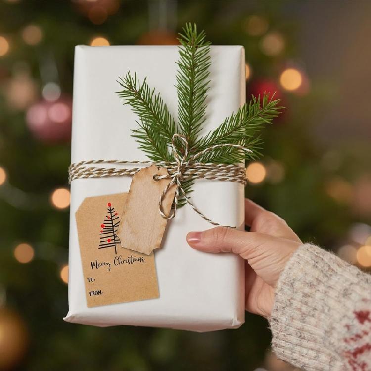 200Pcs Christmas Decorative Sticker 5x7.5cm Adhesive Wrapping Labels Holiday Packaging Sticker for Seal Envelope Card