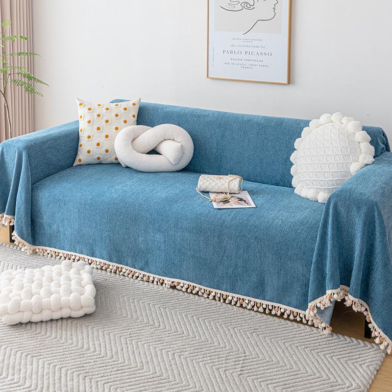 Chenille Waterproof Non-Slip Sofa Cover: Anti-Cat Scratch, Dust-Proof, All-Season Use.