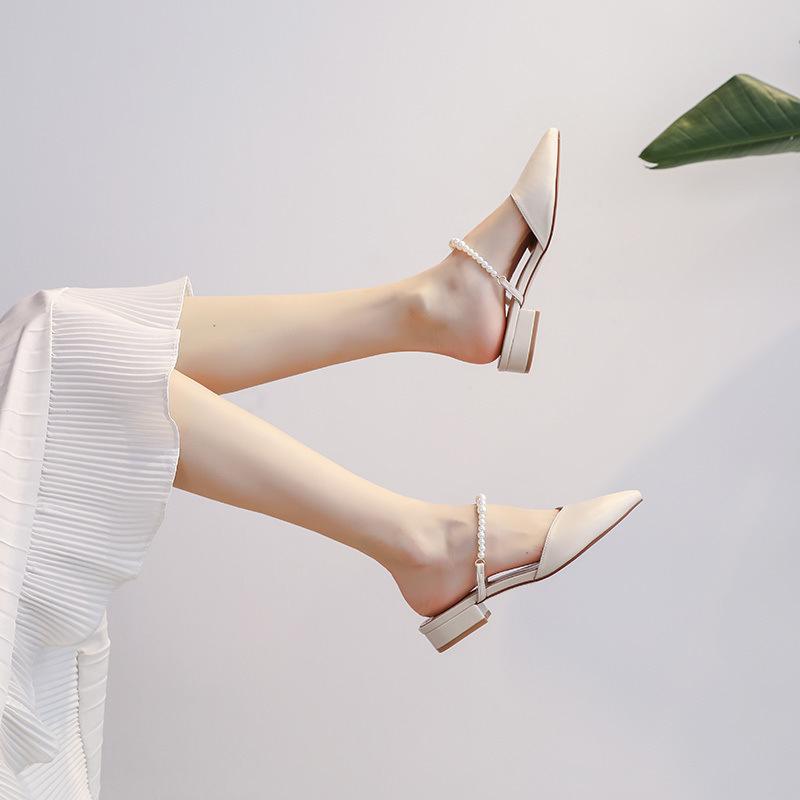 6374-17 Baotou Cool Slippers Women's 2025 Super Fire Sandals Without Heel Fashion Half Drag Women's Outer Wear