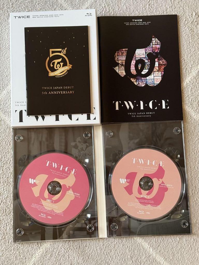 [USED] "TWICE" First Press Limited Edition Blu-Ray