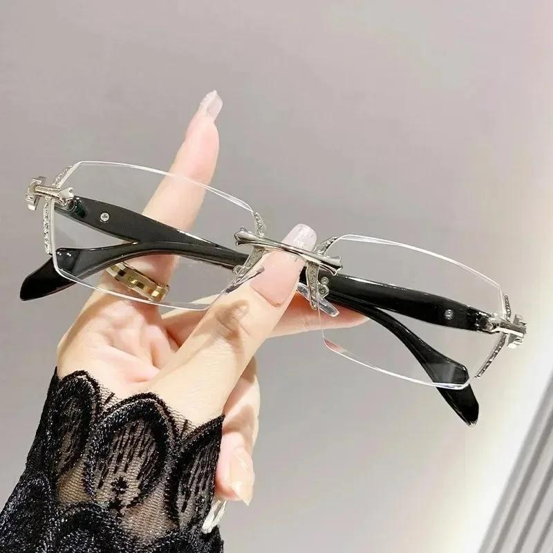 Y2K Retro Frameless Glasses for Women and Men Fashionable Metal Carved Anti Blue Light Glasses