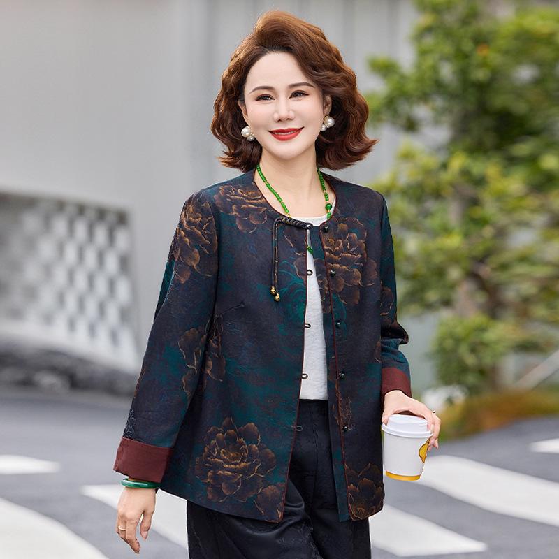 Spring Chinese Style Jacket for Middle-Aged and Elderly Women: Fashionable Top for Mothers and Grandmothers, Perfect for Spring and Autumn