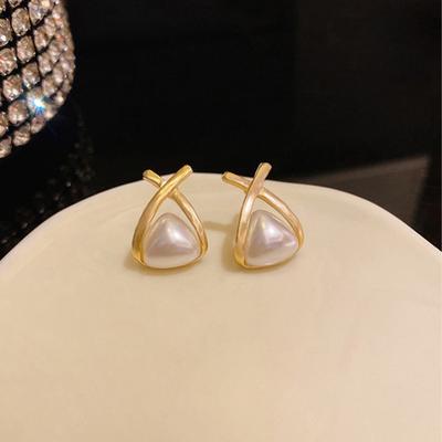 South Korea's New Cross Temperament Love Earrings S925 Silver Needle Small and Simple Versatile Pearl Stud Earrings