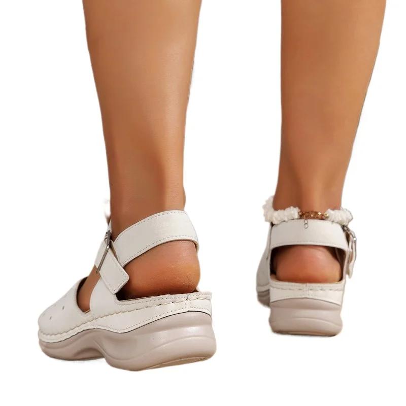 Pantofi de modă pentru femei 2024 Reducere caldă Sandale de damă cu cureaua la gleznă de vară Roma cu cataramă cu vârf deschis Sandale cu toc cu pană în aer liber solid