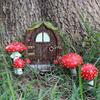 Luminous Mushroom Door and Window Ornament, Creative Resin Decorations, Garden and Farmhouse Decorations, Office Decorations, Gifts, Car Decorations