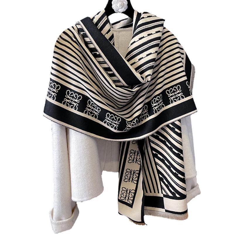 Imitation Cashmere Scarf, Simple Lines, High-End Color Contrast, Autumn And Winter Double-Sided Winter Women