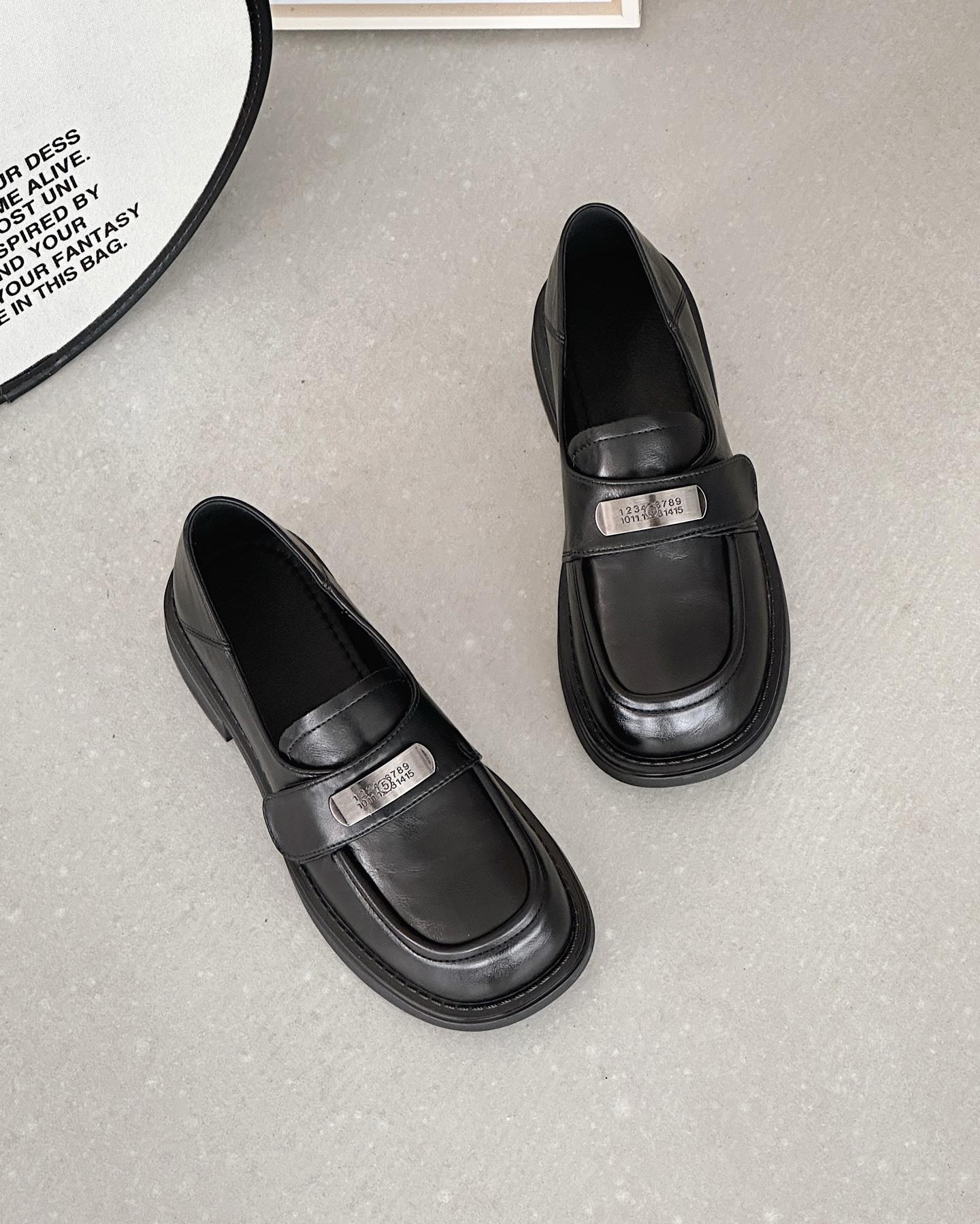 

Small leather shoes women s new spring festival thick sole height increase one pedal versatile casual loafer single shoes 35 чёрный