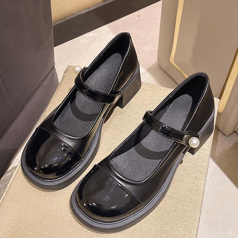 French Mary Jane small leather shoes women's 2025 spring new color matching fashion versatile British style thick heel high heel single shoes