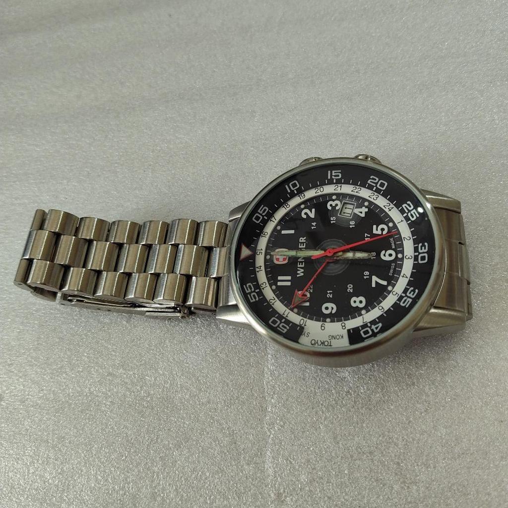 Used Wenger 74745 stainless steel new immovable item