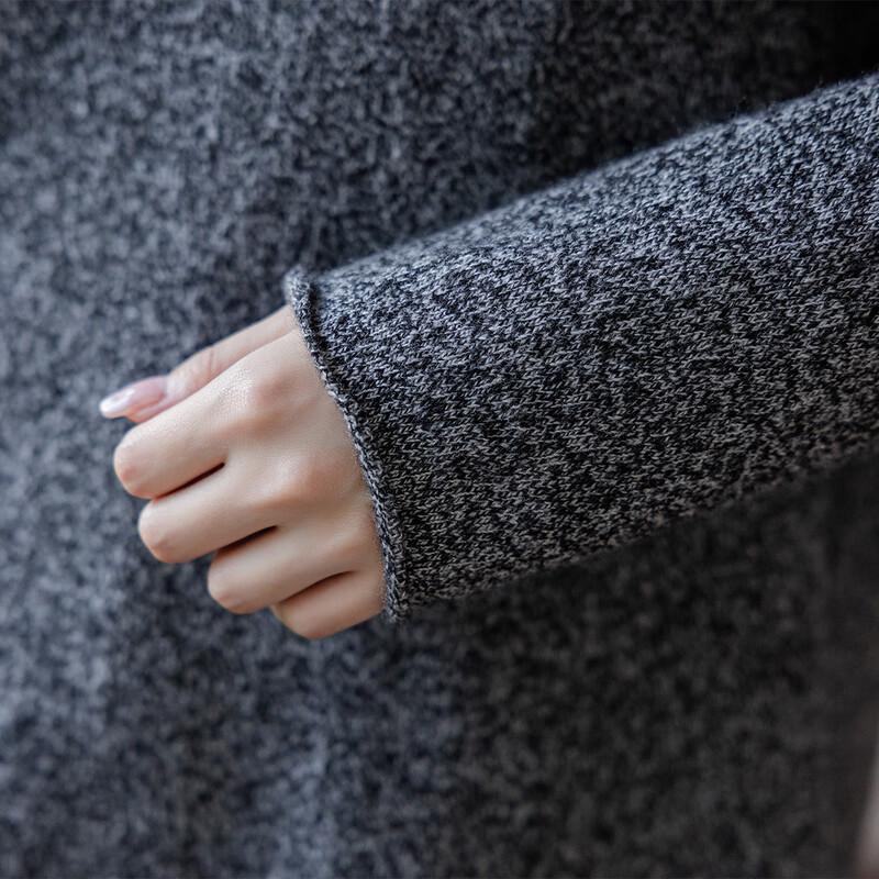 Mokana Women's V-Neck Long Sleeve Wool Sweater