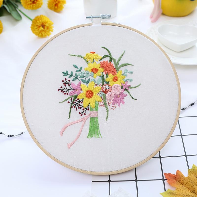 1Pc European Style Floral Aesthetic DIY Embroidery Needle and Thread Bamboo Embroidery Frame English Kit for Embroidery Hobbies Beginners