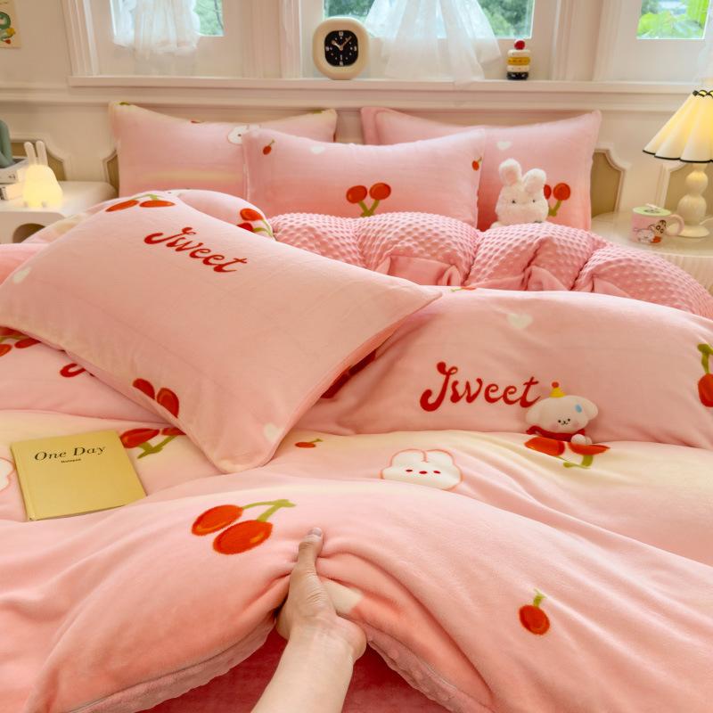 Milk Fleece Four-piece Dormitory Three-piece Set Thickened Quilt Cover Bedding