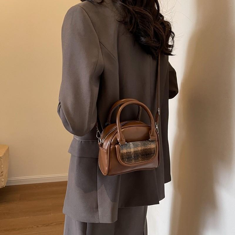 Unique Fashionable Single Strap Shoulder Bag Elegant Small Square Crossbody Bag For Women