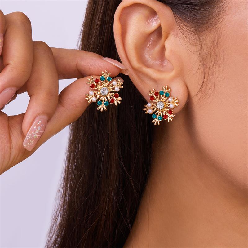Fashion Colorful Snowflake Stud Earrings for Women Charm Rhinestone Snow Flower Earring Girls Christmas Holiday Party Jewelry
