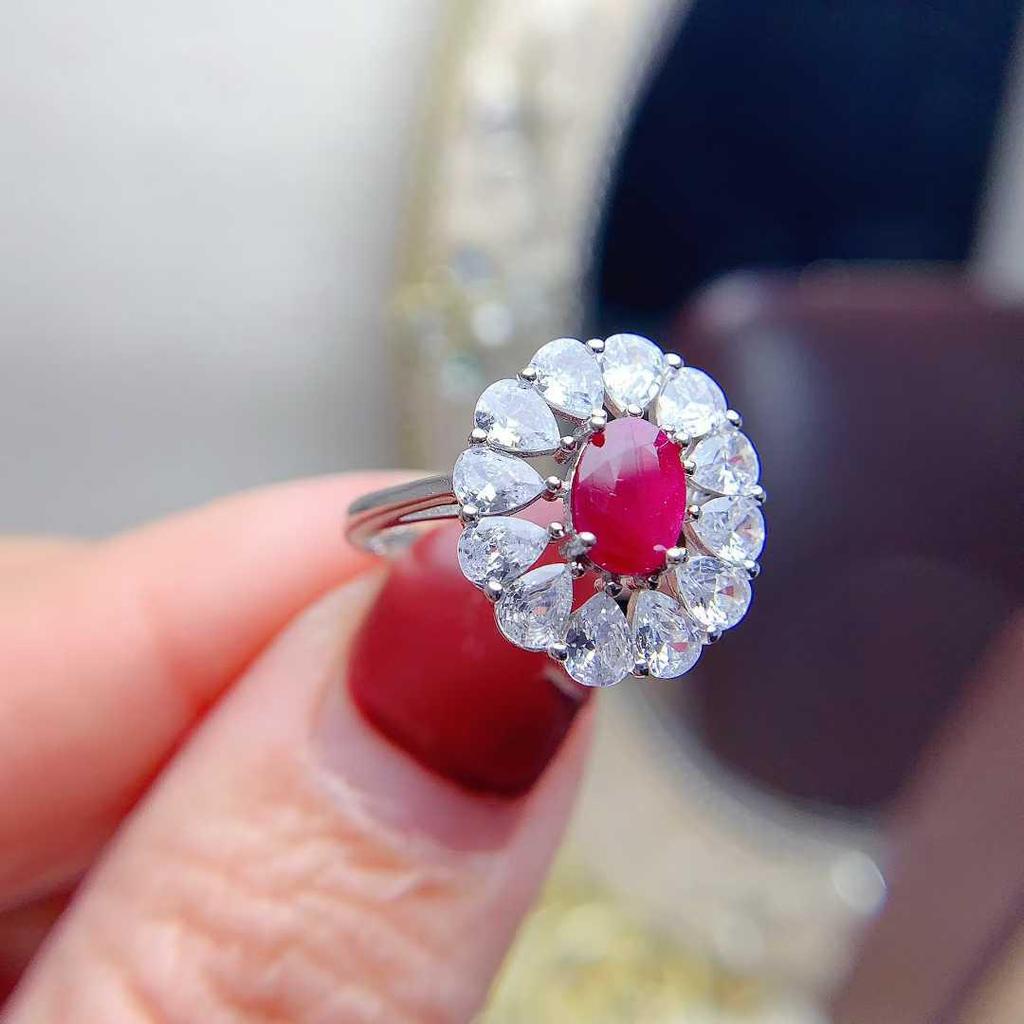 Luxury Retro Water Drop Pigeon Blood Ruby and S925 Sterling Silver Ring
