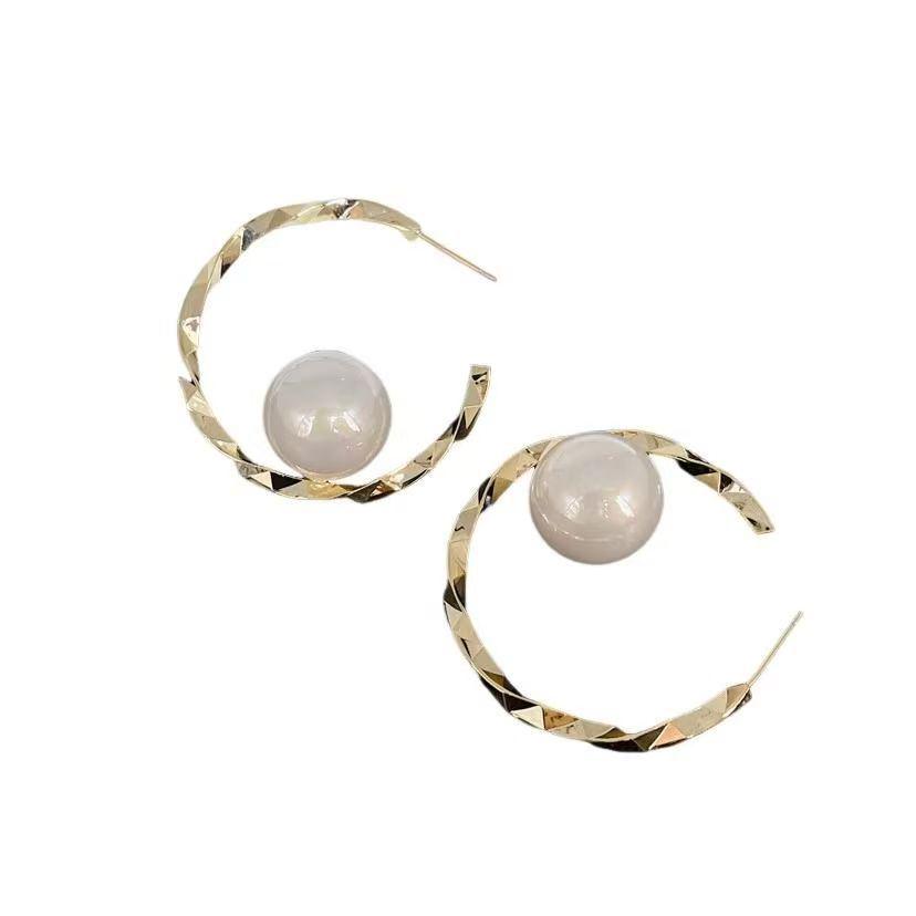 Electroplated Silver C-Shaped Faux Pearl Earrings - French Retro Light Luxury Studs for Women