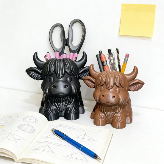 Highland Cow Pen Holder Cute Desk Organizer for Office Dorm Home Multipurpose Makeup Brush Cup Farmhouse Vanity Accessory Gift for Cow Lovers