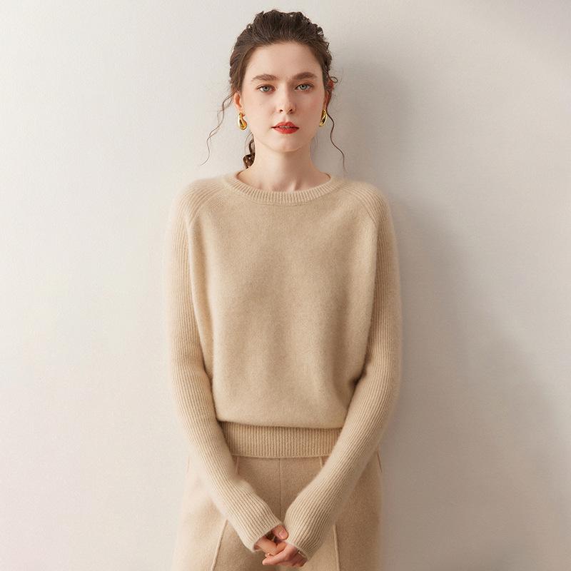 2025 Autumn/Winter Cashmere Round Neck Jacquard Sweater with Raglan Sleeves - Warm, Comfortable, Loose Fit Knit Base Layer