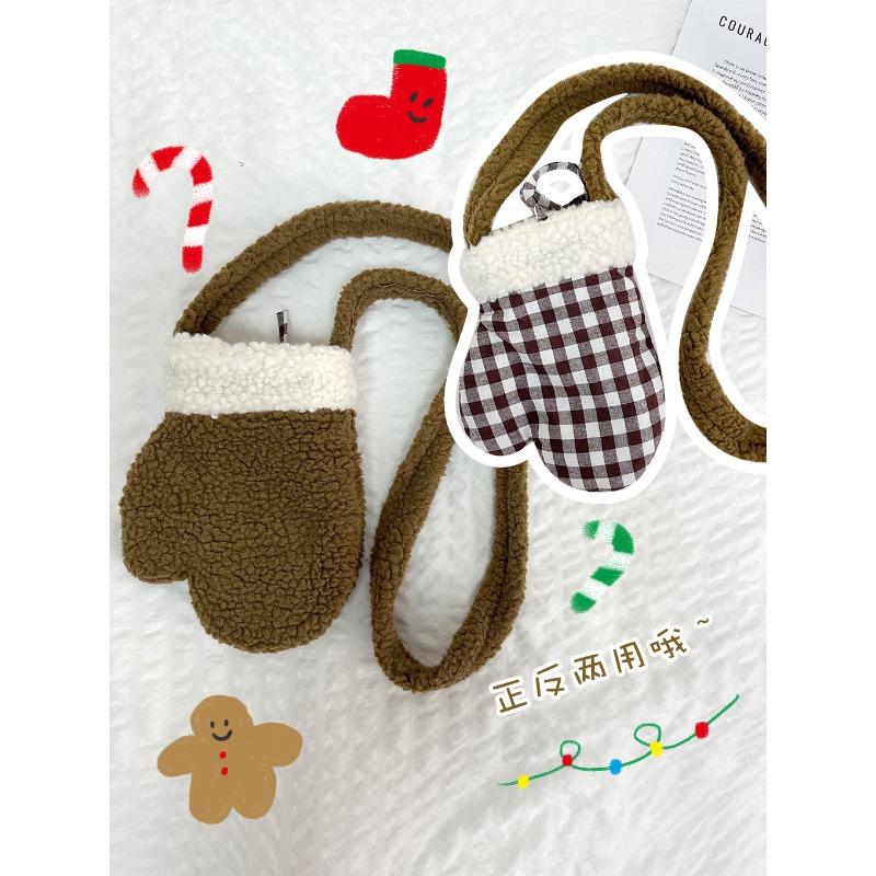

Homemade cute gloves plush bag Christmas cross small bag big red plush winter messenger mobile phone bag parent-child bag