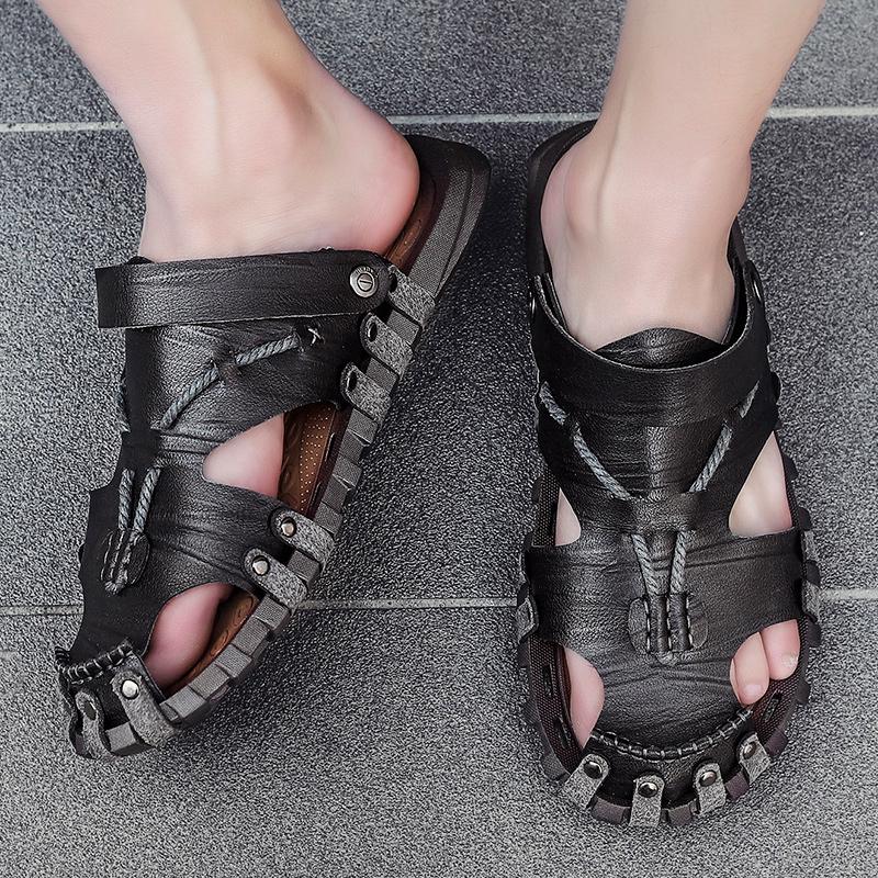 Big Size 46 Luxury Men Leather Slippers Sandals Comfortable Breathable Casual Shoes Men Fashion Sneakers Leisure Men Slippers Slides Footwear Male