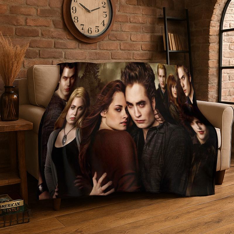 

Classic Twilight Saga Edward Bella Flannel Blanket Soft Warm Throw Blanket for Bedroom Living Room Bed Travel Camping Picnic 75x90cm