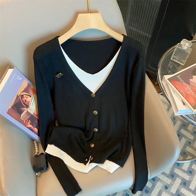 Contrasting Stitching Fake Two-piece Knitted Cardigan for Autumn and Winter Women's Loose and Versatile Slim Long-sleeved Top