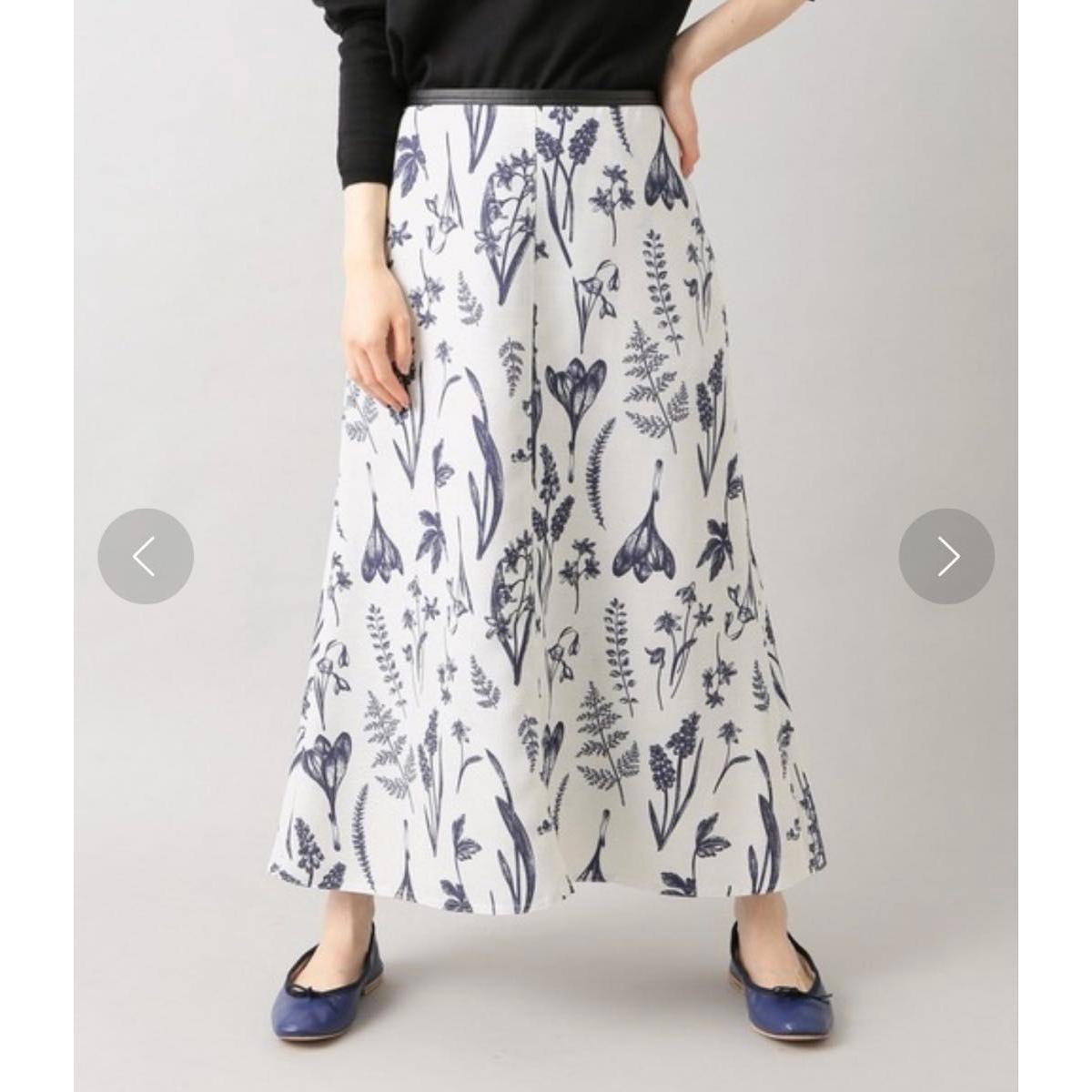 [Worn 3.4 times] IENA Juy print grosgrain skirt white x navy 40 L size long skirt