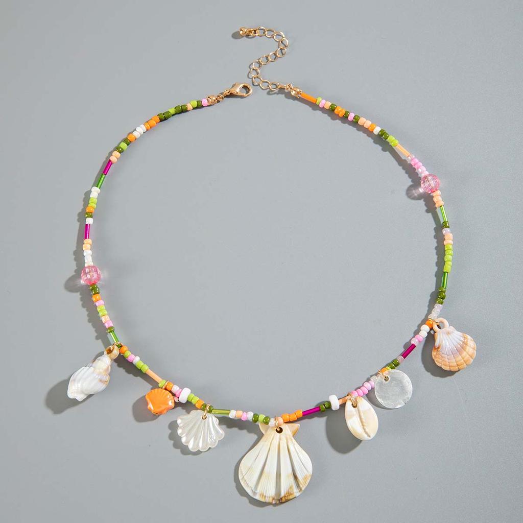 Modische Süße Sommer Strandurlaub Bunte Reisperlen Jakobsmuschel Muschel Halskette Damenschmuck Ozean Element Halskette