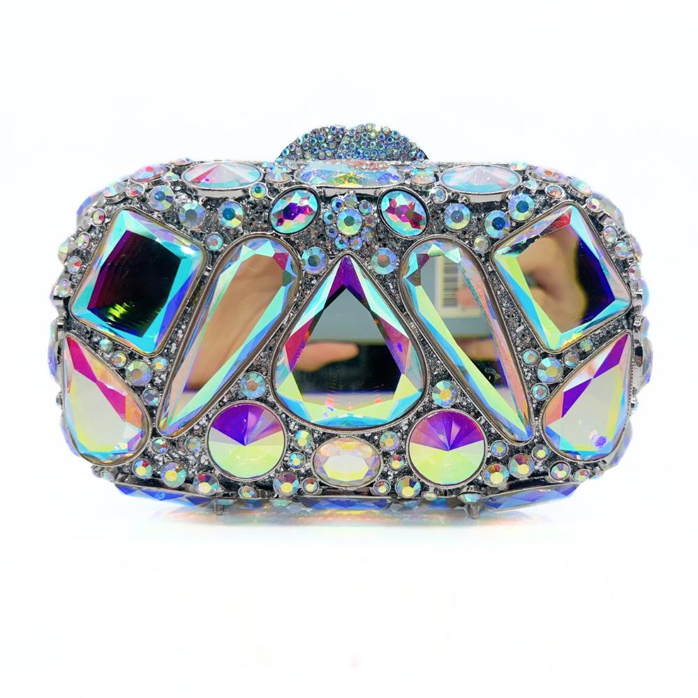 

Pink Stone Wedding Purse Handbags New Evening Clutch Bags For Wedding Party Luxury WHTUOHENG Rhinestone Bridal Dinner Clutches 17cmX11cmX5cm