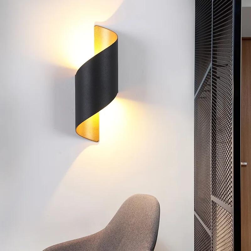 Nu Feng Outdoor Waterproof Wall Lamp