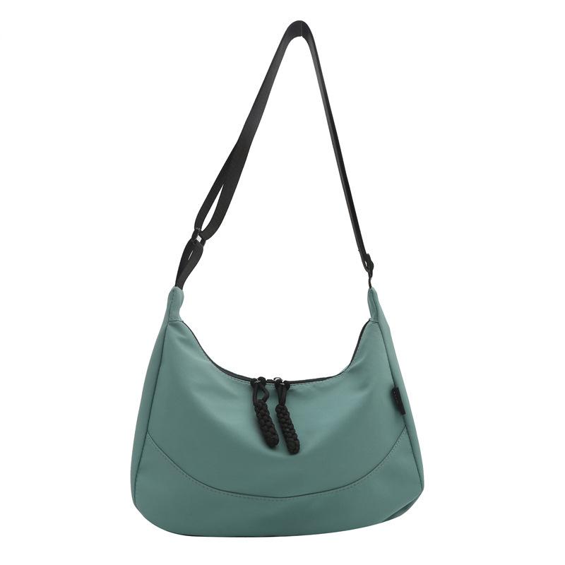 Fashion versatile underarm large-capacity Oxford cloth bag women's 2025 new autumn and winter commuting single shoulder dumpling bag