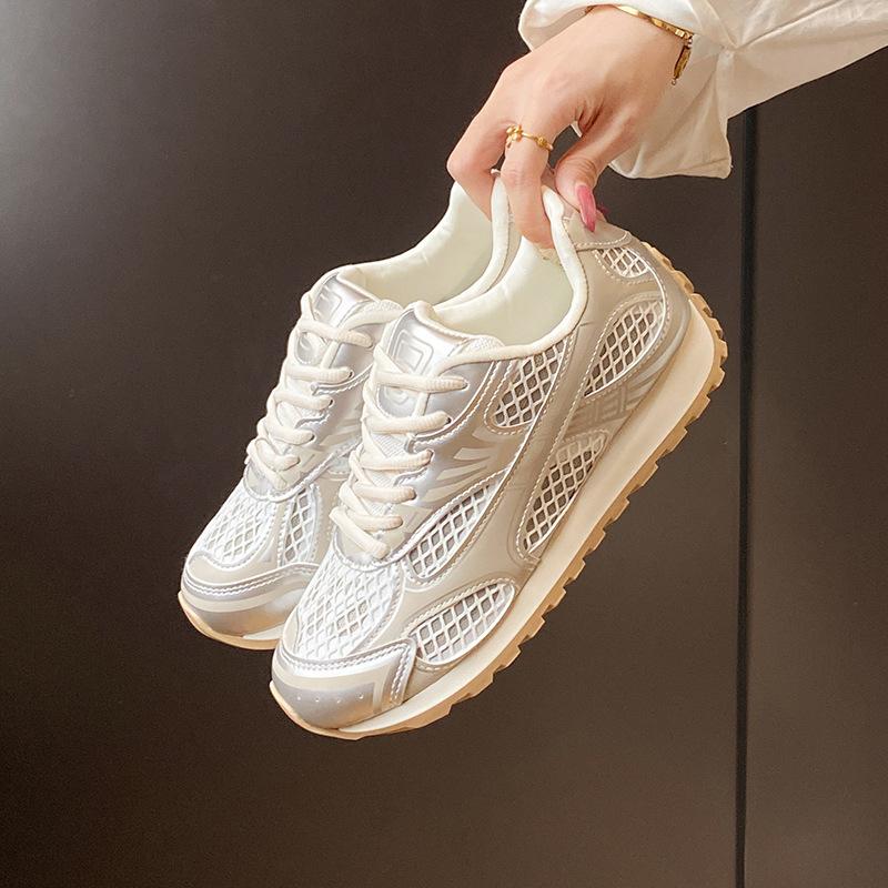 2025 autumn new Korean version breathable Forrest Gump shoes female ins student casual shoes female platform running shoes female A8201
