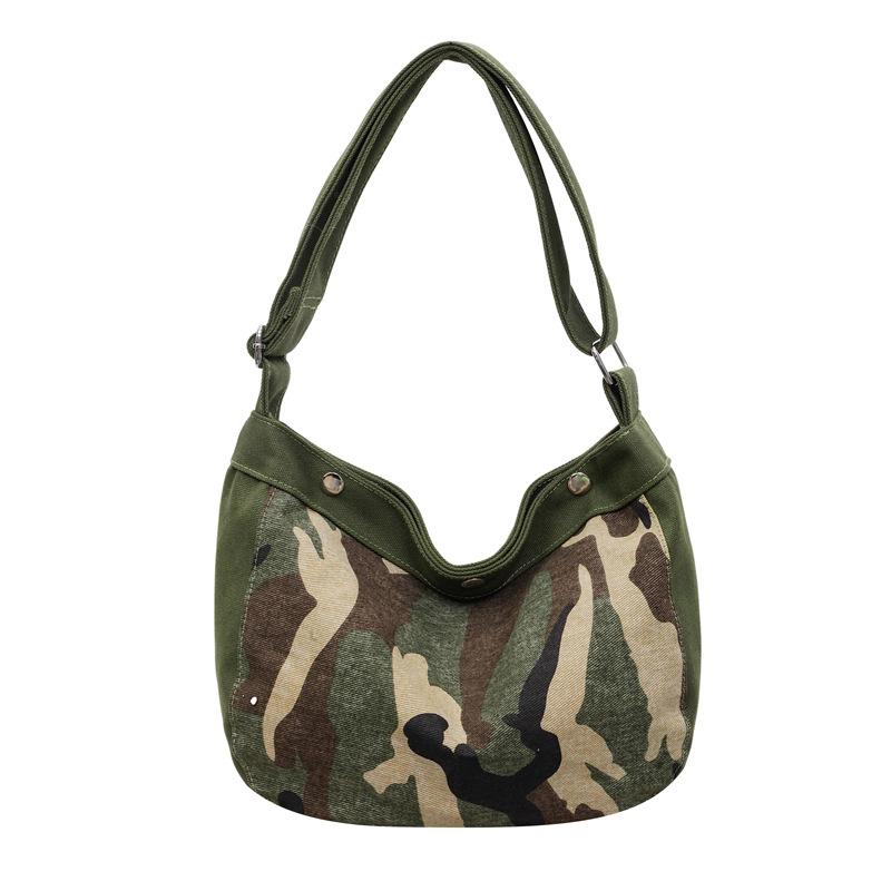 

Large Capacity Crossbody Bag Women Camouflage Printed Shoulder Bag зелений