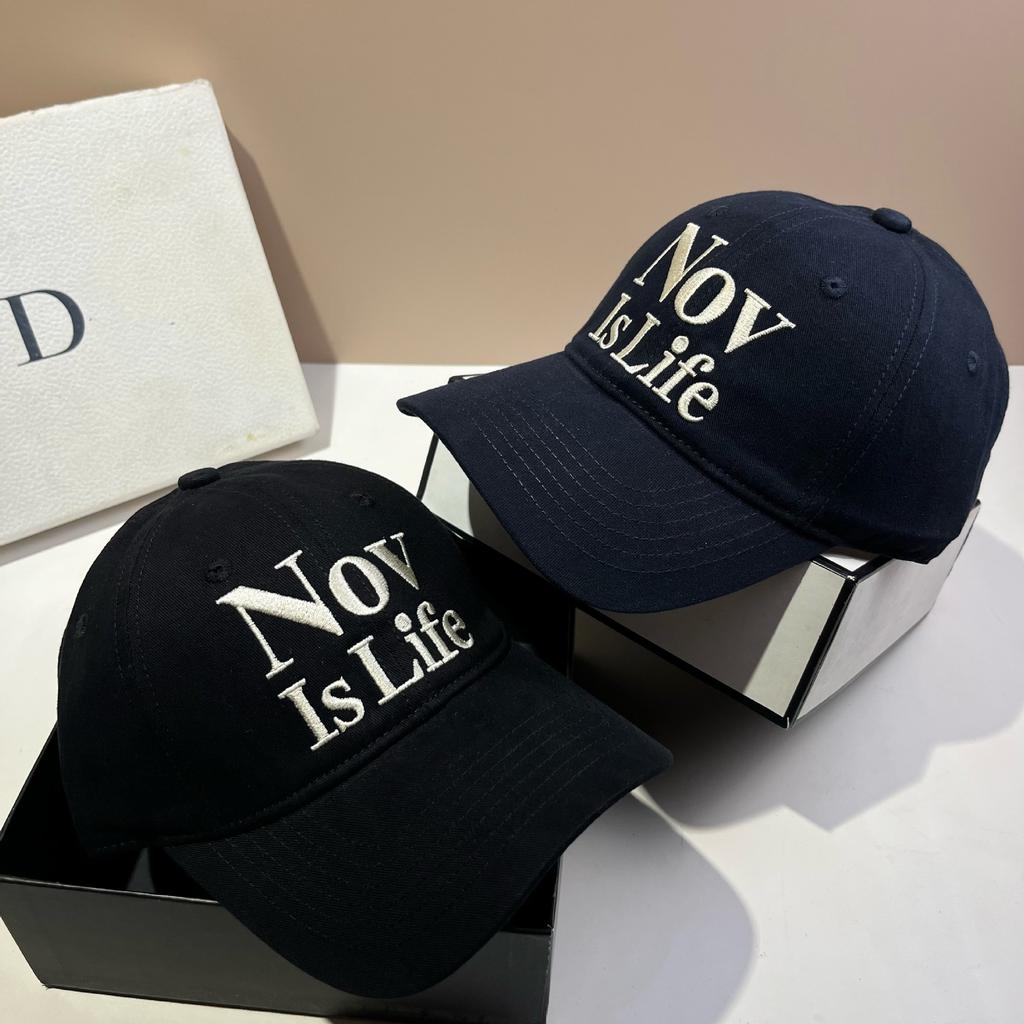Guangzhou Alphabet Baseball Cap Simple Daily Versatile Age-Reducing Casual Cap Student Hat
