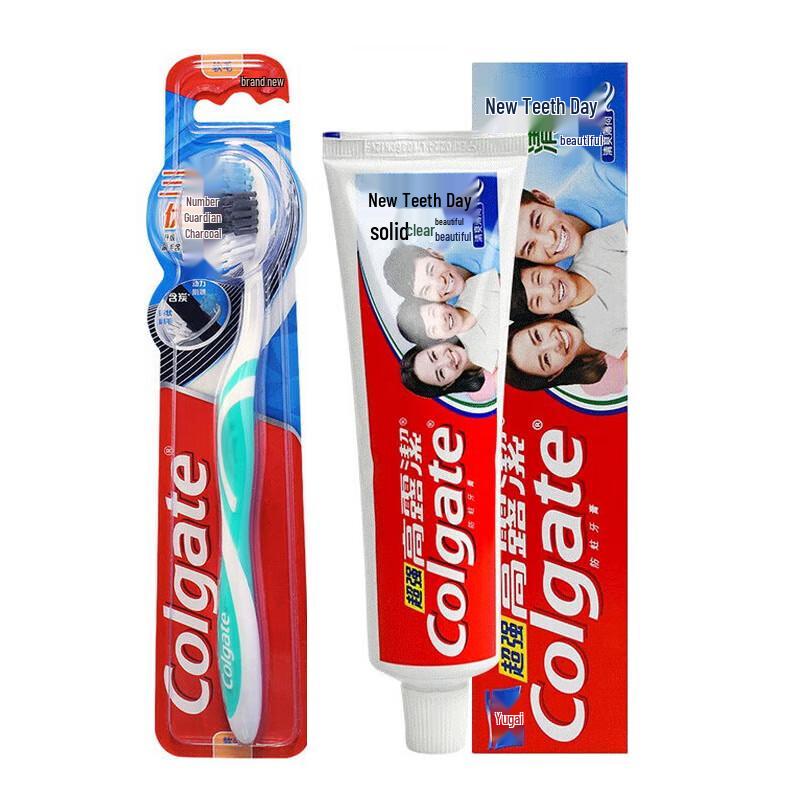 Colgate Triple Action Toothbrush & Toothpaste Set