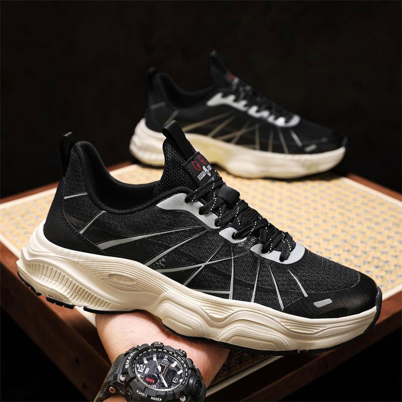 

Fashion Men s Fashion Trend Casual Shoes 2025 New Summer Mesh Breathable Comfortable Slip on Sports Shoes Thick Soled Platform sneakers 39 чёрный