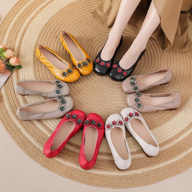 Soft-soled leather spring and autumn new leather shoes comfortable flat-soled women's shoes retro non-slip medium single shoes