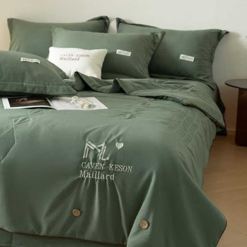 

Luomeng Embroidered Washed Cotton Summer Comforter