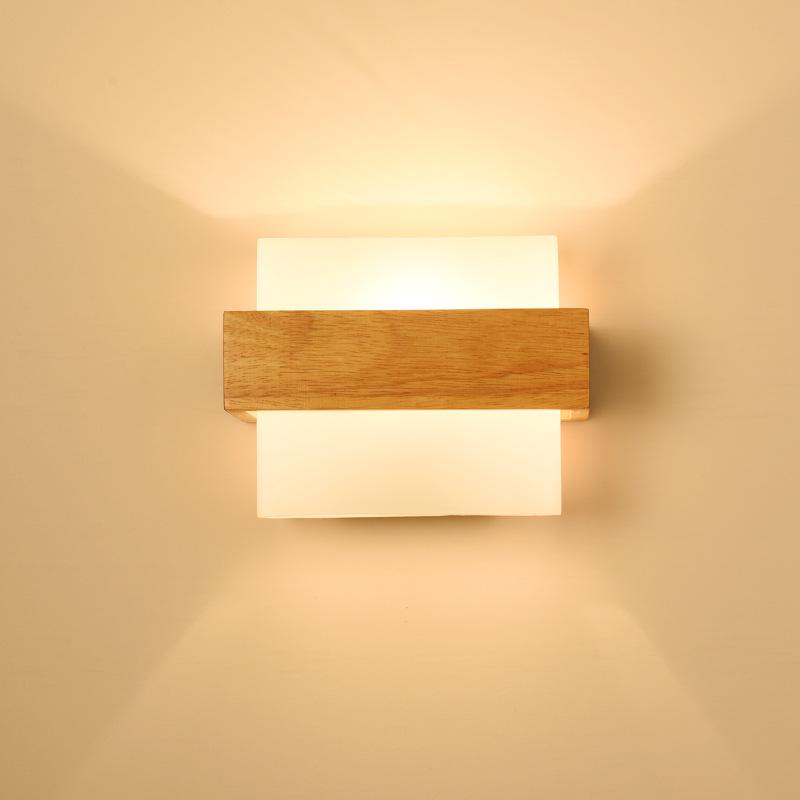 Nordic Solid Wood LED Wall Lamp for Bedroom, Hotel, Stairwell, Corridor