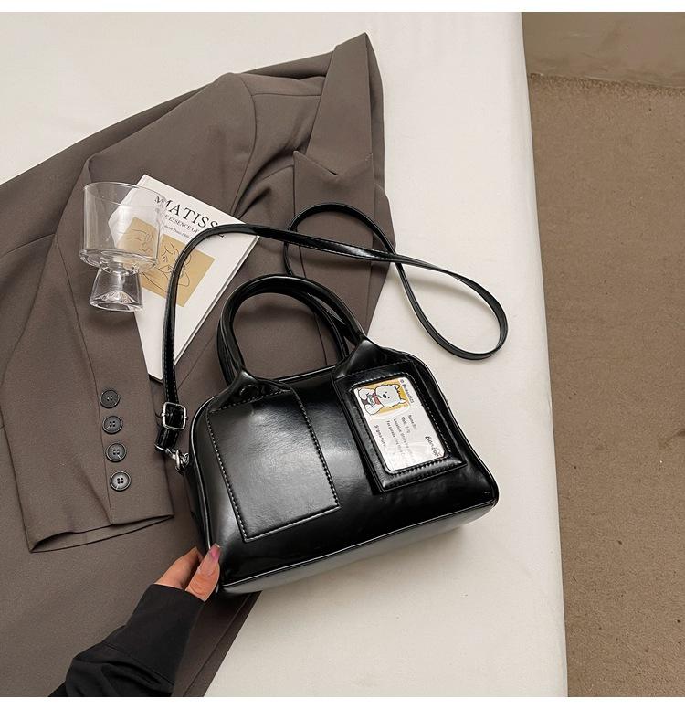 High-end Niche Bag Women's Autumn and Winter New Fashion Shoulder Messenger Bag Women's Versatile Portable Pillow Bag Versatile