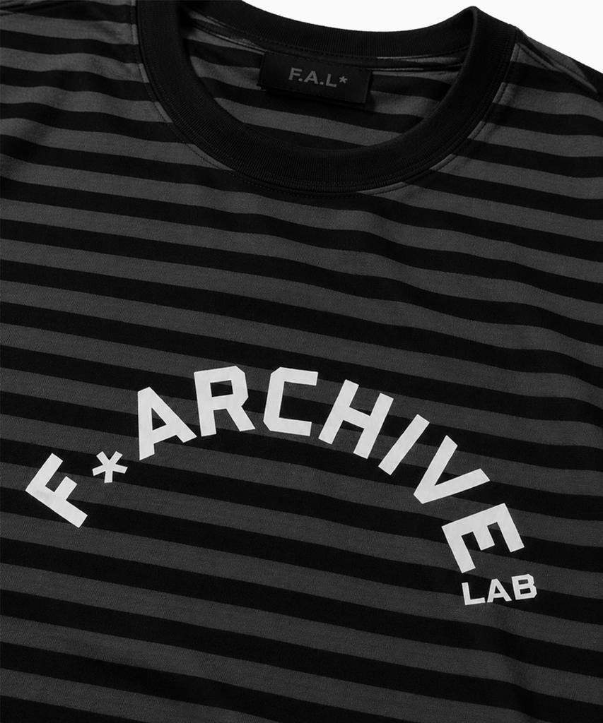 Peulonteuakaibeulaeb Arch Striped Short Sleeve T-Shirt [Black]