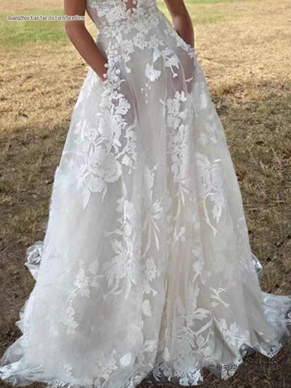 European and American Women's Puffy Lace Wedding Gown - Sexy White Strappy Bridesmaid Dress