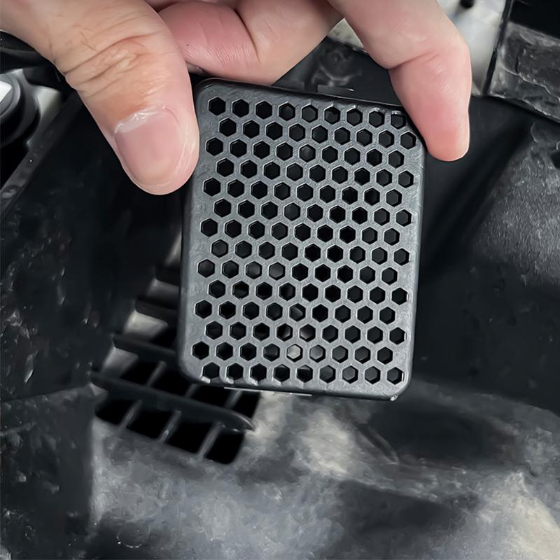 For BMW X1 iX1 U11 U12 2024 2025 Anti clogging cover ABS material for the filter screen of the cabin drainage channel
